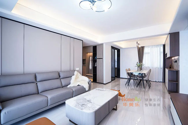 98㎡三居，現代風設計搭配實用原木軟裝，打造寬松且舒適的家